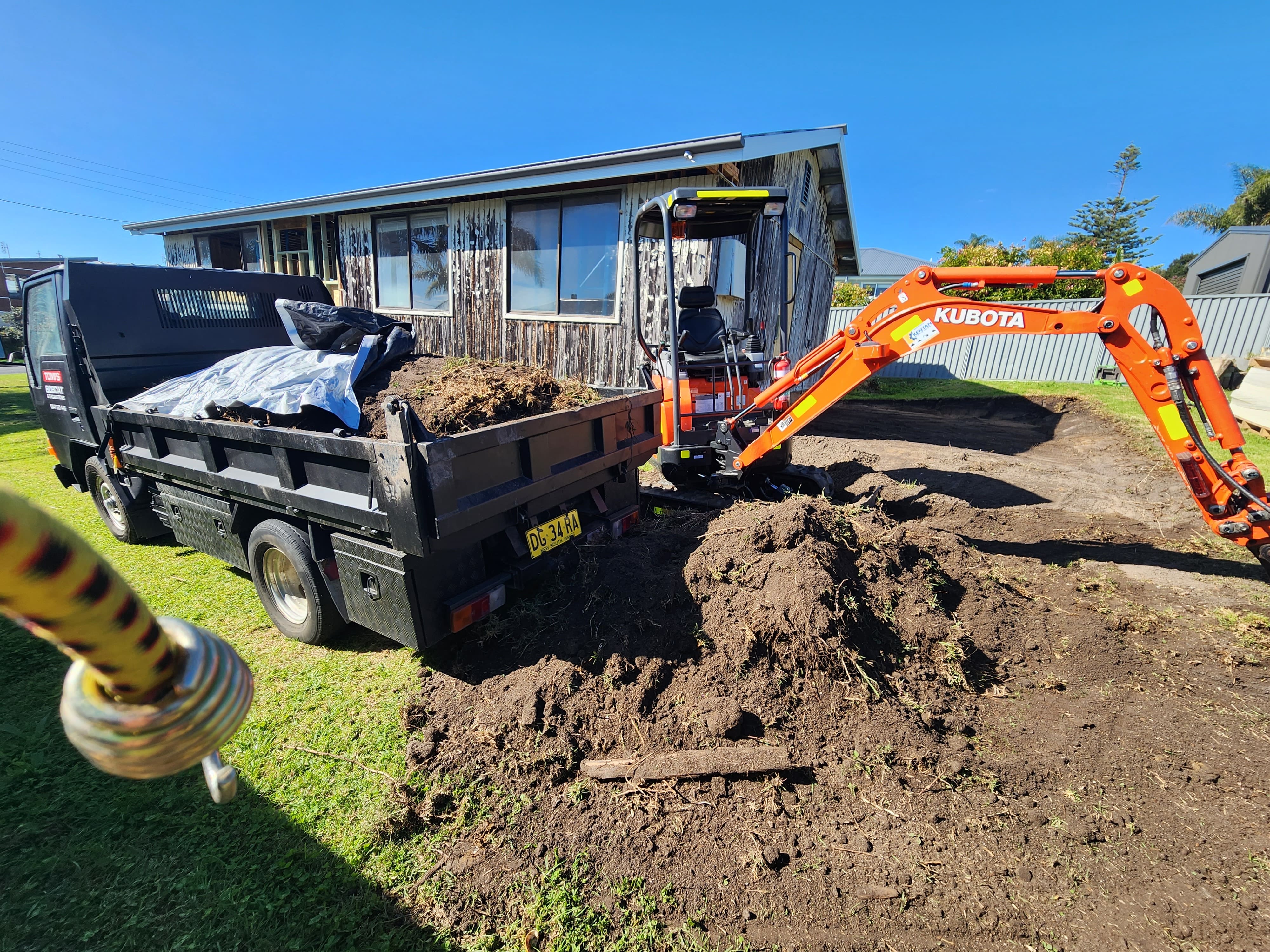 Residential excavation with Kubota